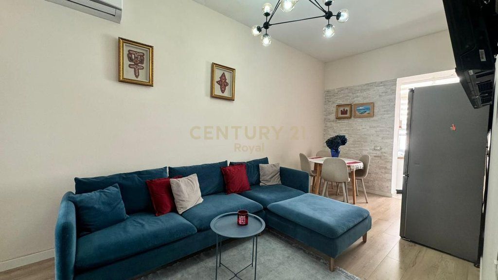 Appartamento 2+1 in affitto in Via Barricade, Tirana - 900€ | 75 m² 900 € /Mese