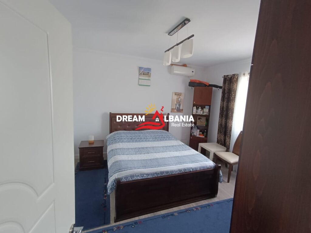 Vilë për shitje në Shkozë, Tiranë (ID 4151217)