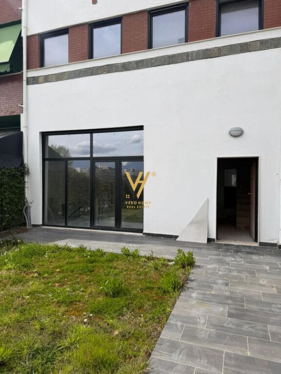 SHITET APARTAMENT 3+1+3+VERANDE TE KODRA E DIELLIT 400.000 EURO