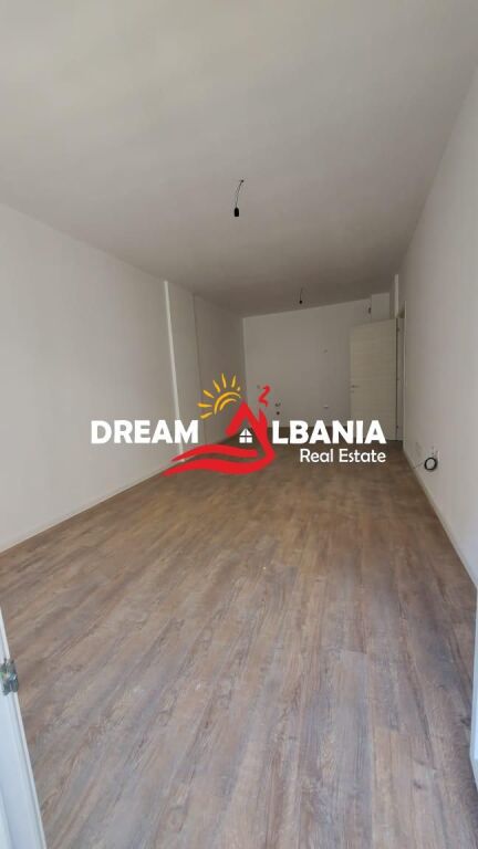 Apartament 1+1 ne shitje ne Laprake, pallati E 88, Tirane (ID 41111539) F