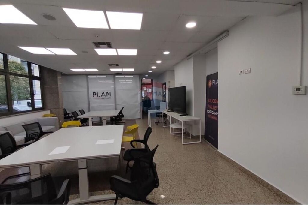 Ufficio - In Affitto - Via Sulejman Delvina, Tirana