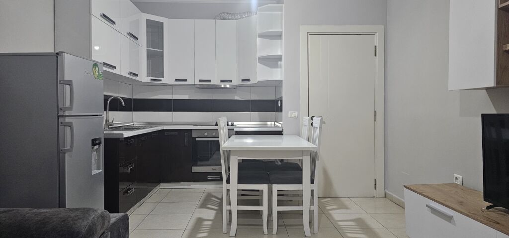 Apartament 1+1 per qira ne Astir !
