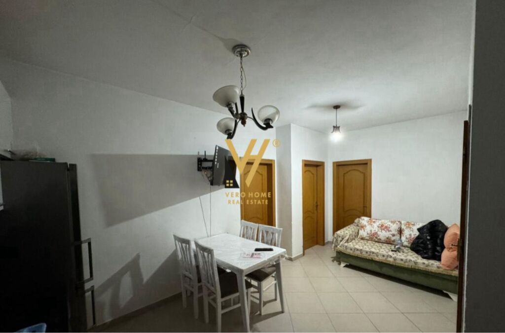 APARTMENT 2+1+BLK FOR RENT ON PETRELA STREET 45,000 LEKE