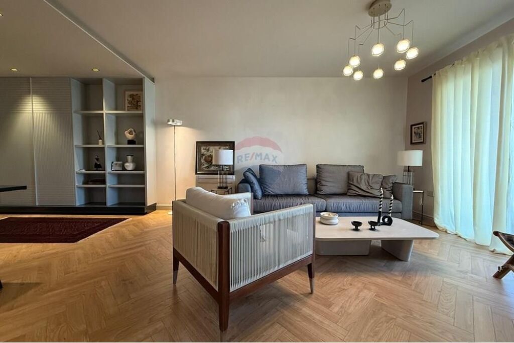 🏡 Apartament Luksoz 2+1 për Shitje – Rr. e Elbasanit (pranë Ambasadës Amerikane)