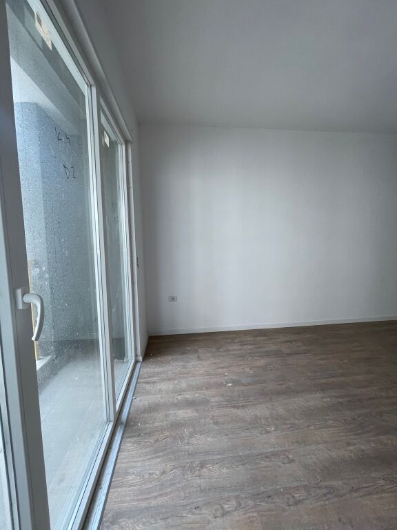 🏠 SHITET – Apartament 1+1 | E-88, Rruga Dritan Hoxha