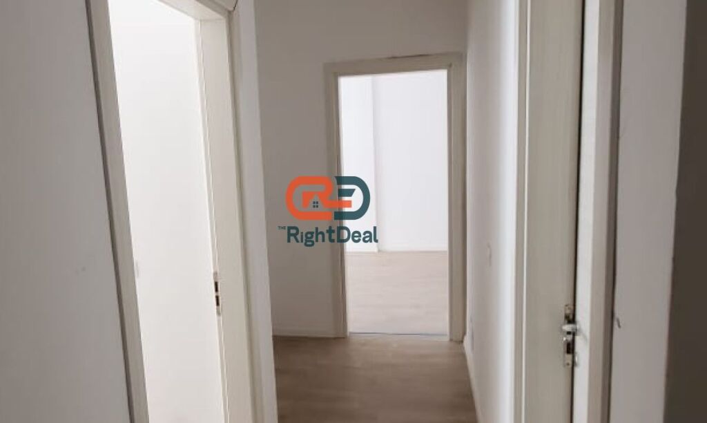 Tek "E-88" Prane Kupoles, Laprake Shitet Apartament 1+1, Me Planimetri Perfekte!!!