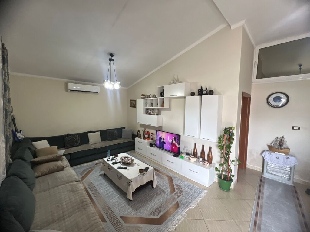 SHITET VILE DY KATSHE NISHTULLA DURRES 437M2 TRUALL+370M2 ND