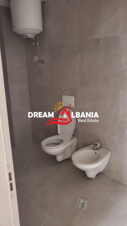 Apartament 1+1 ne shitje ne Laprake, pallati E 88, Tirane (ID 41111539) F