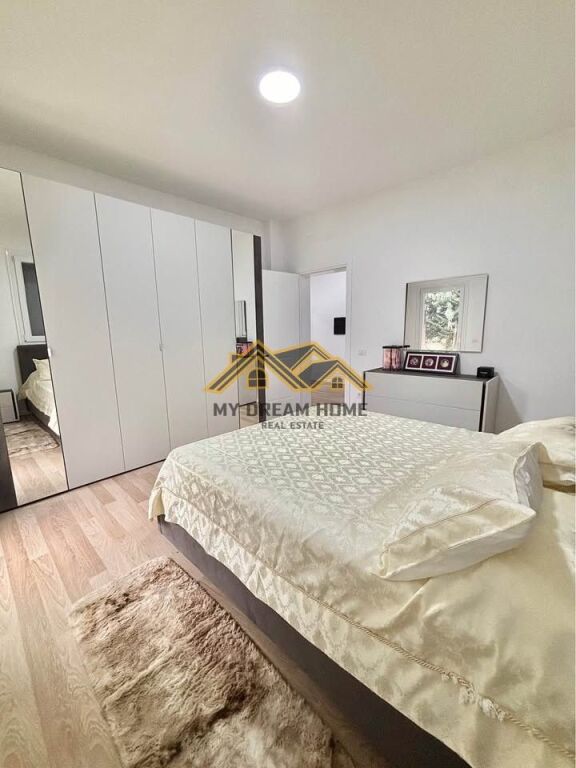 VILLA FOR SALE IN GOLEM