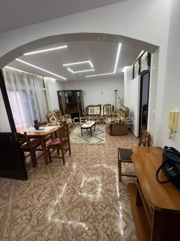 JEPET ME QERA APARTAMENT 2+2 NE ZONEN E GJYKATES