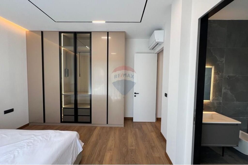 Vilë - Për Qira - Vilat Forest, Tiranë