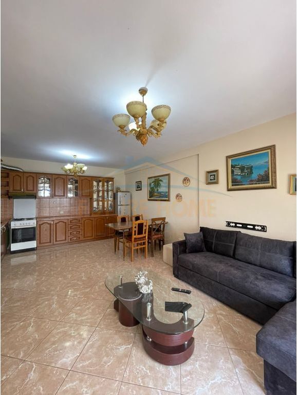 Qera, Apartament 1+1, Liqeni i Thate, Tirane