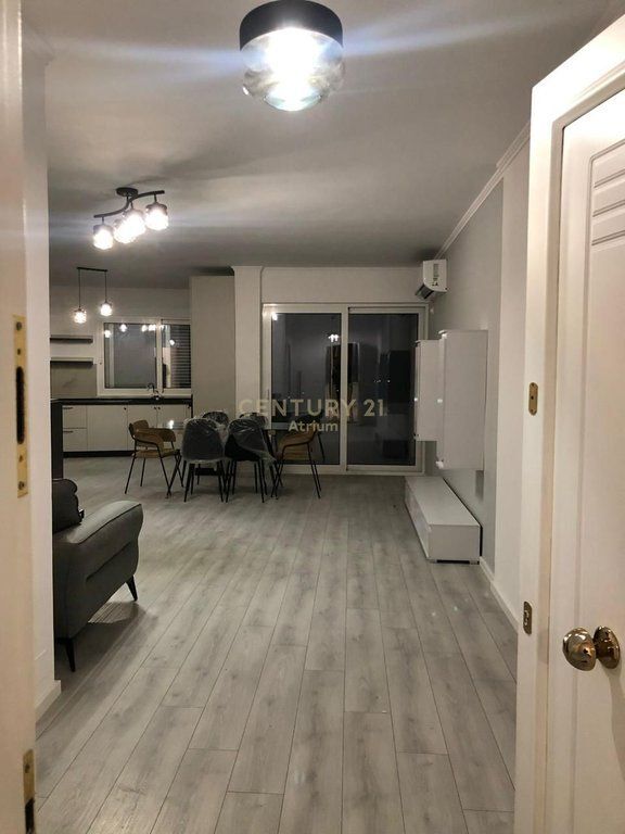 JEPET ME QIRA APARTAMENT 2 + 1 NE FRESK !