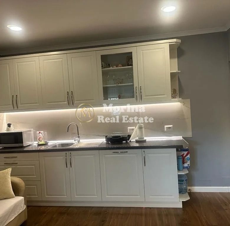 Rent | Apartment 2 + 1 | Irfan Tomini Street, building with arrow| 800 €/month