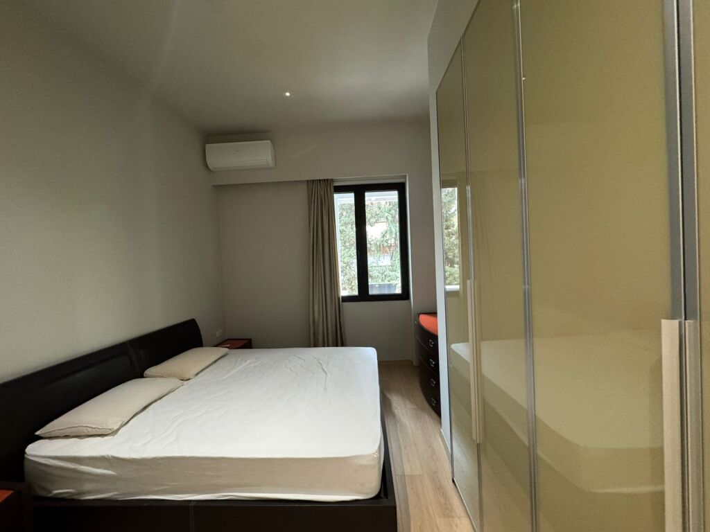 Apartament 3+1+2 me 2 parkime, Liqeni i Thate