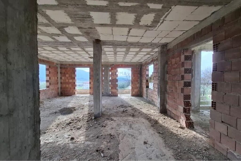 🏡 Vilë në Ndërtim – Për Shitje | Tragjas, Vlorë