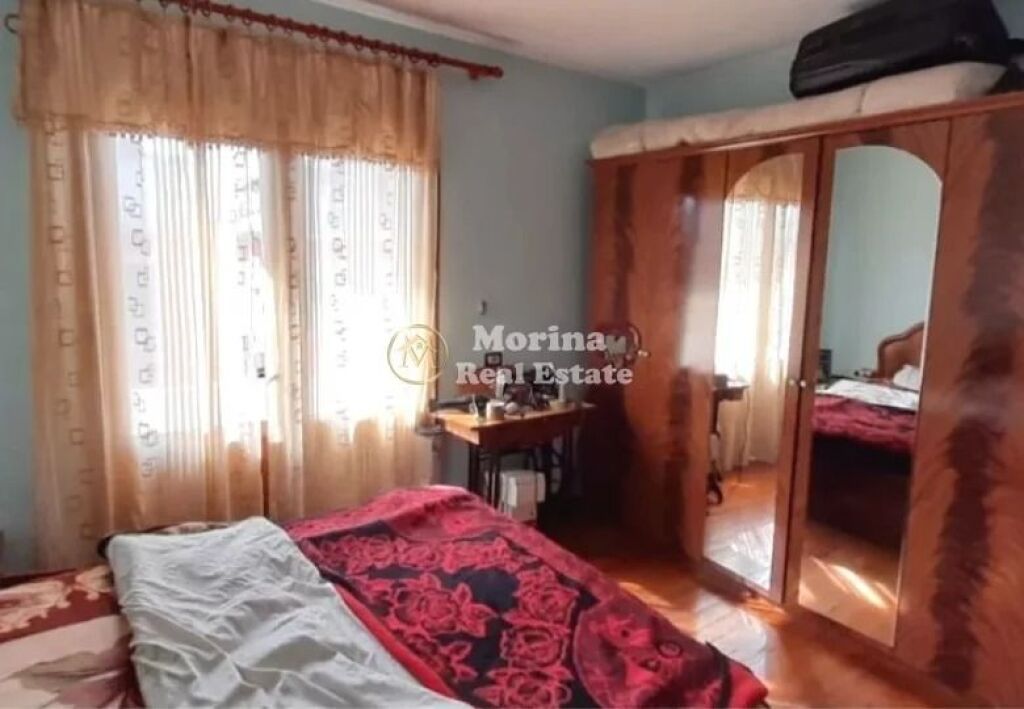 Rent | Private house 2 + 1 |Njazi Meka, Allias | 450 €/month