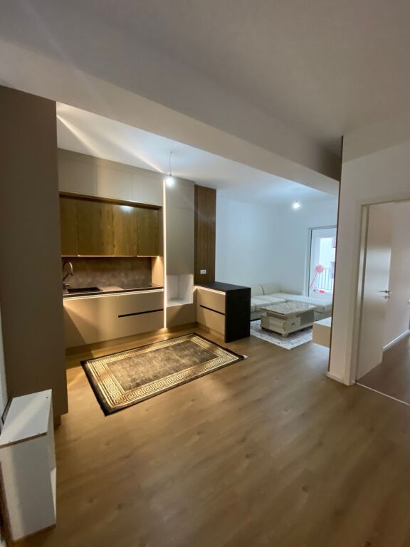 Affittasi 1+1 Ali Demi