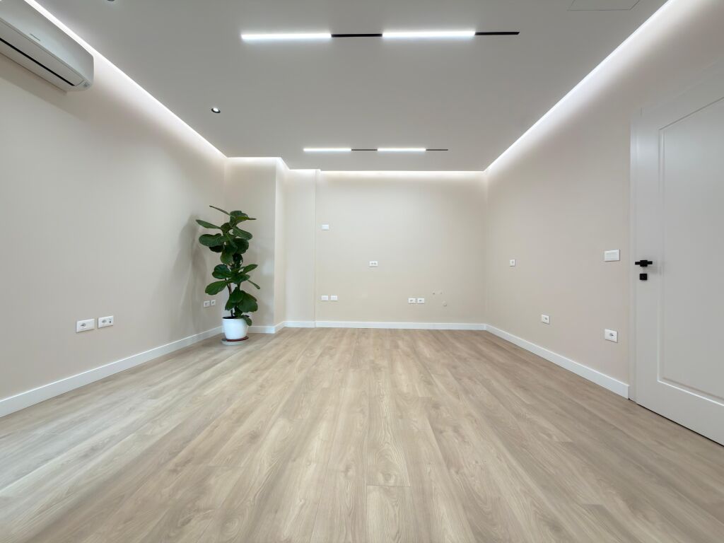 🏢 Ambjent per zyra me qira – pranë Stadiumit Air Albania