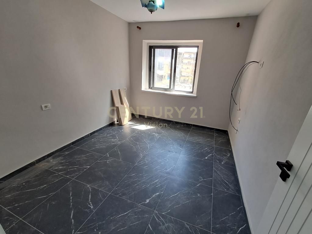 Appartamento 2+1 In Affitto a Perash, Scutari | 68 m² 350 € /Mese
