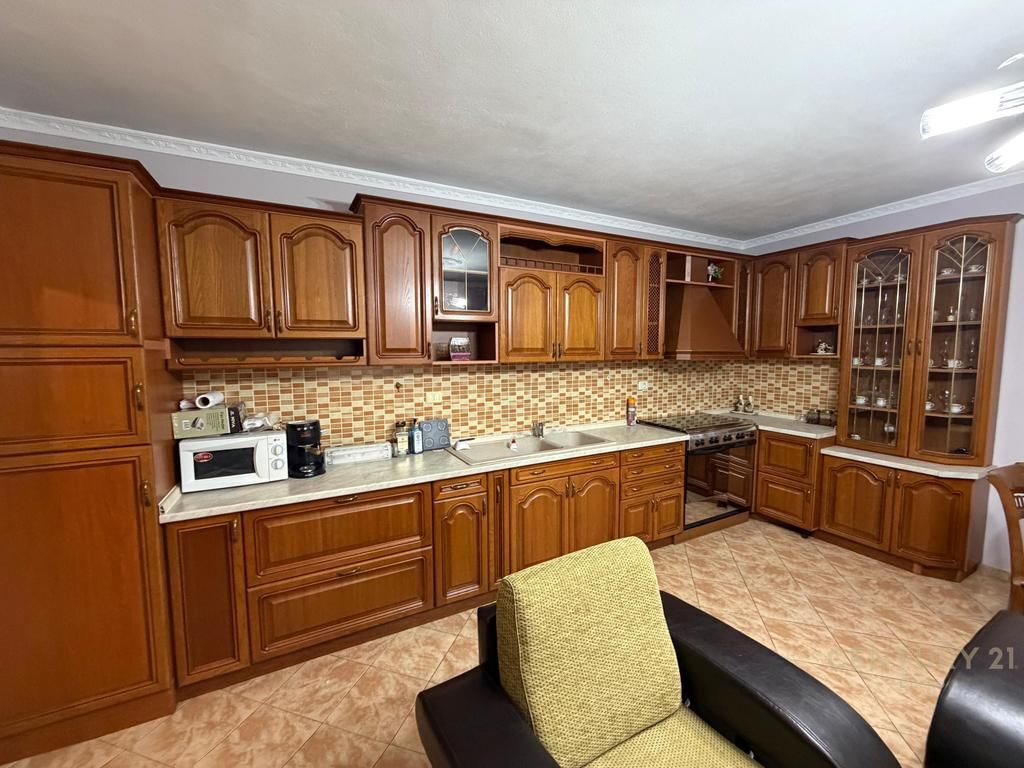 Apartament 1+1 per qira, në Don Bosko, 50.000 ALL