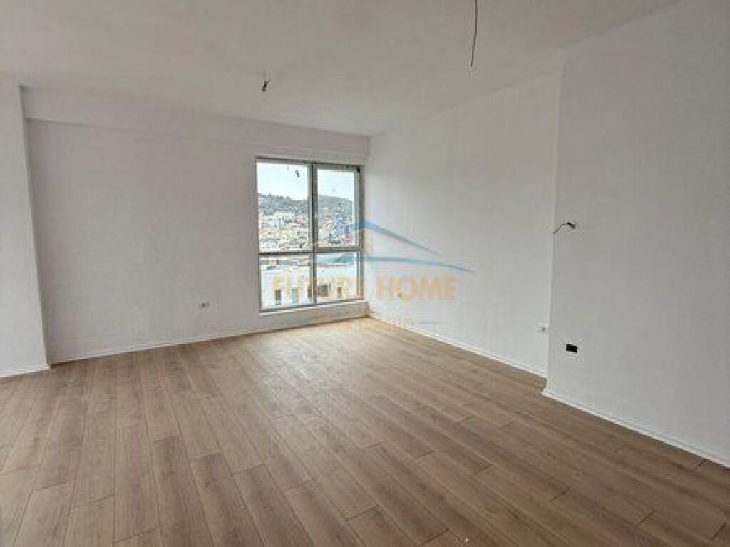 For sale, Apartment 3+1+2, Komuna e Parisit, Tirane