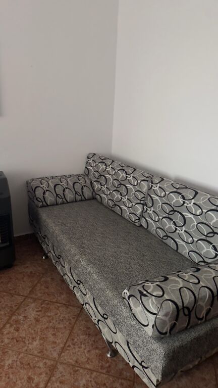 In Affitto Appartamento 2+1+1 Balcone