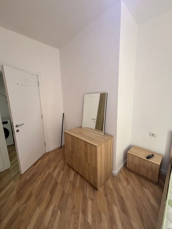 Jepet me qira 1+1 Univers City 350 mije leke