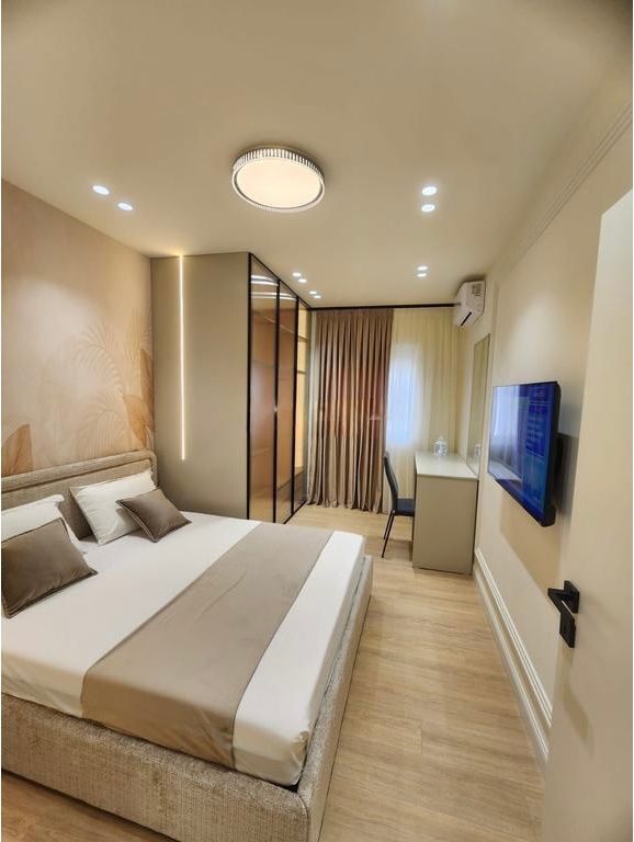 Shitet Apartament 1+1 ne zonen e Plazh, Durres!