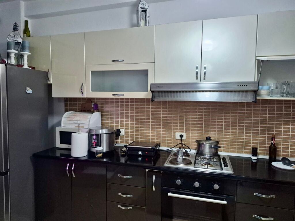 📣 QERA Apartament 2+1 📍 Perballe Kompleksit "Delijorgji" ✨
