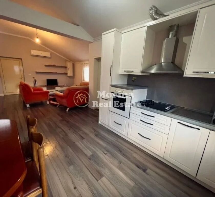 Rent | Private house 2 + 1 | Student City | 480 €/month