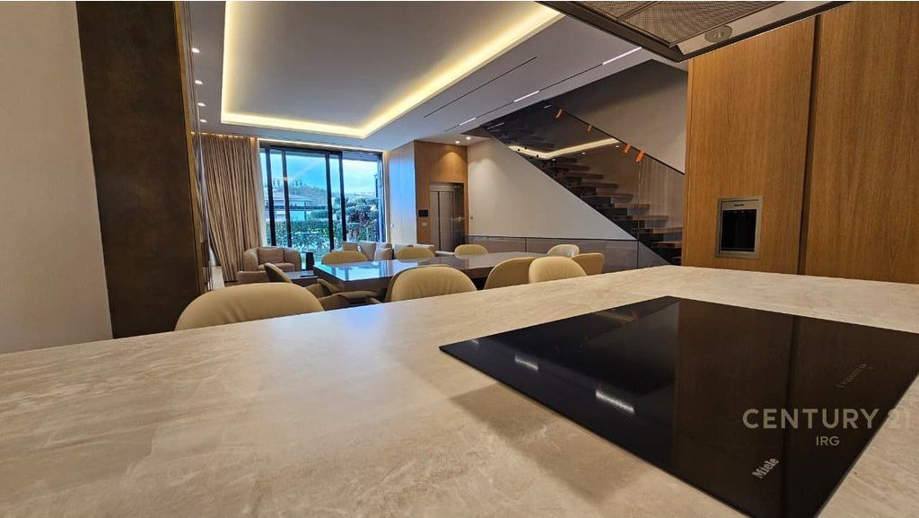 SUPER 4-STOREY VILLA FOR RENT AT LUMINOR RESIDENCE NEAR TEG!