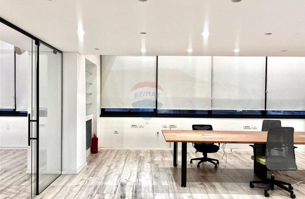 Zyrë - Për Shitje - Tirana Golden Park, Tiranë  ID: 530181090-149