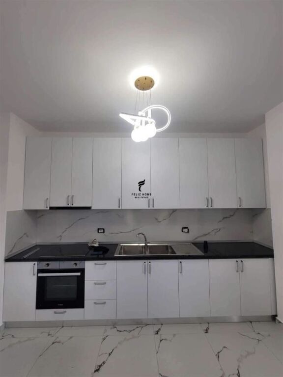 APARTAMENT ME QERA 2+1 DON BOSKO 600 EURO FH-66974