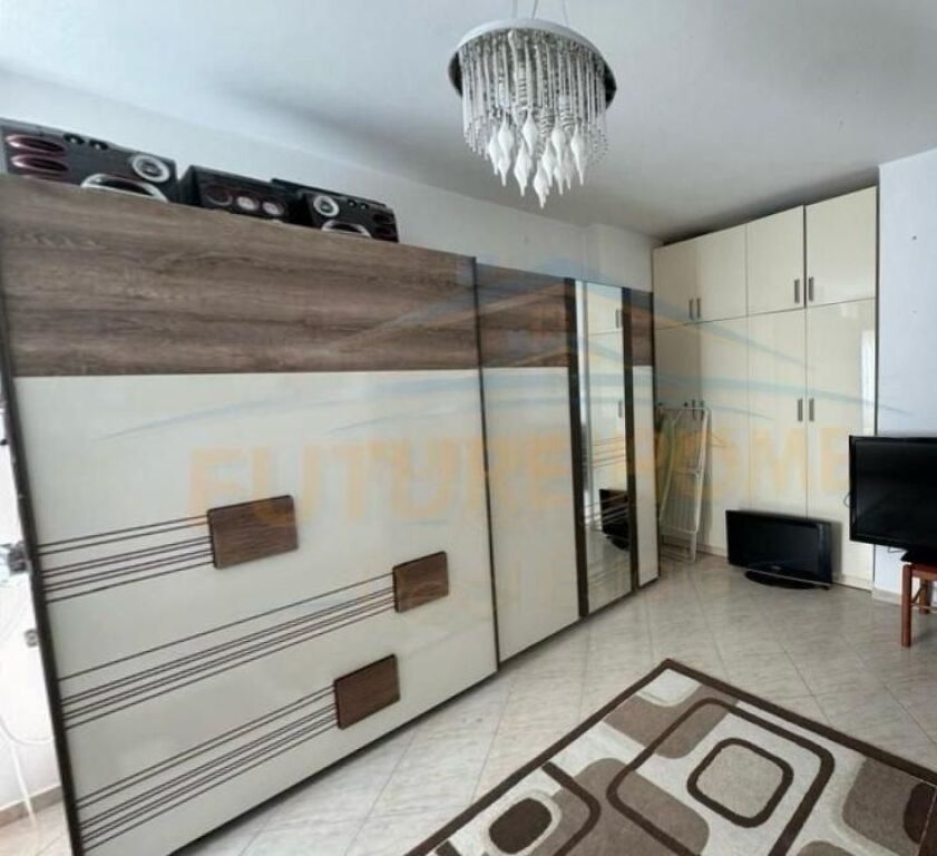 Rent, Apartment 1+1 near Melises bakery, Fresk