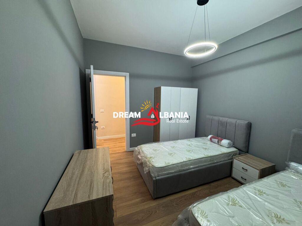 Appartamento 2+1+2 Posto Auto in Affitto al Giardino Botanico (ID 42215515)