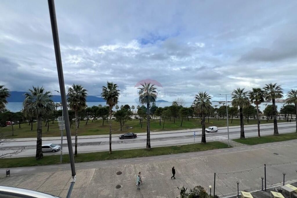 🏡 Appartamento 2+1 in Affitto – Lungomare, Vlorë (Zona Oslo)