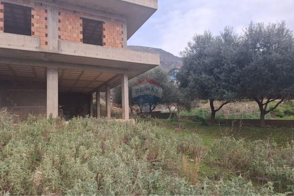 🏡 Vilë në Ndërtim – Për Shitje | Tragjas, Vlorë