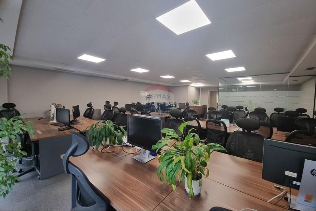 UFFICIO IN AFFITTO PRESSO LA LIBRERIA UNIVERSITARIA!