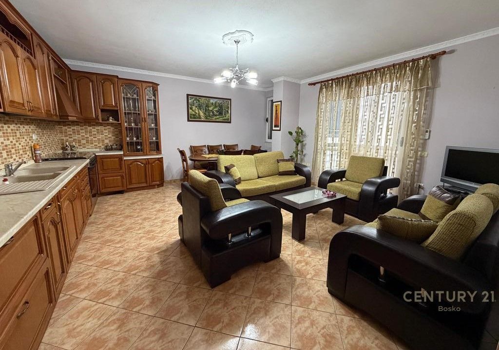 Apartament per qira 1+1 , në Don Bosko