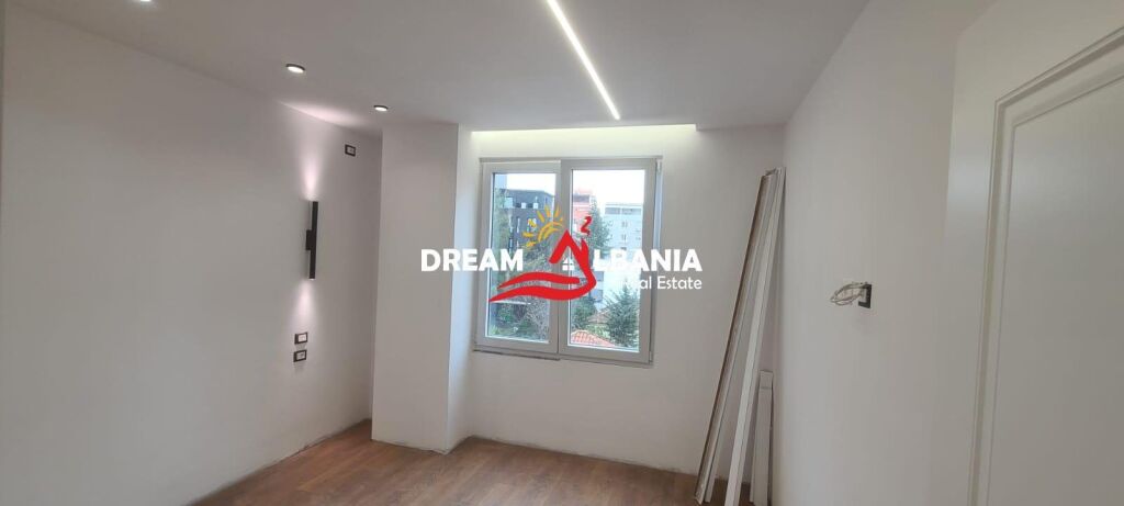 Shiten 2 Apartamente 1+1 tek 21 Dhjetori, prane Mondialit (ID 41111541)