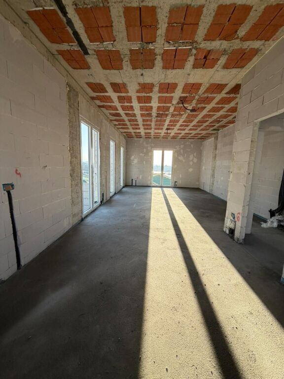 Shitet Vilë –  Rolling Hills Residences, Liqeni i Farkës | Super Cmim - 700.000€