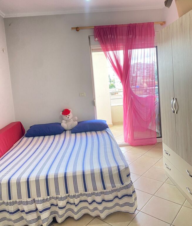 Appartamento 2+1, Astir( Ozoni)!