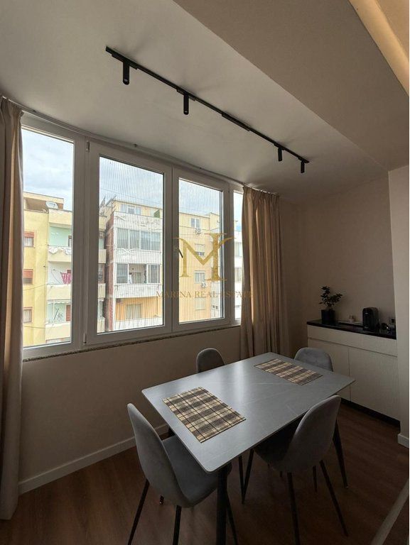 SHITET APARTAMENT MODERN 1+1 NE PLAZH ILIRIA!