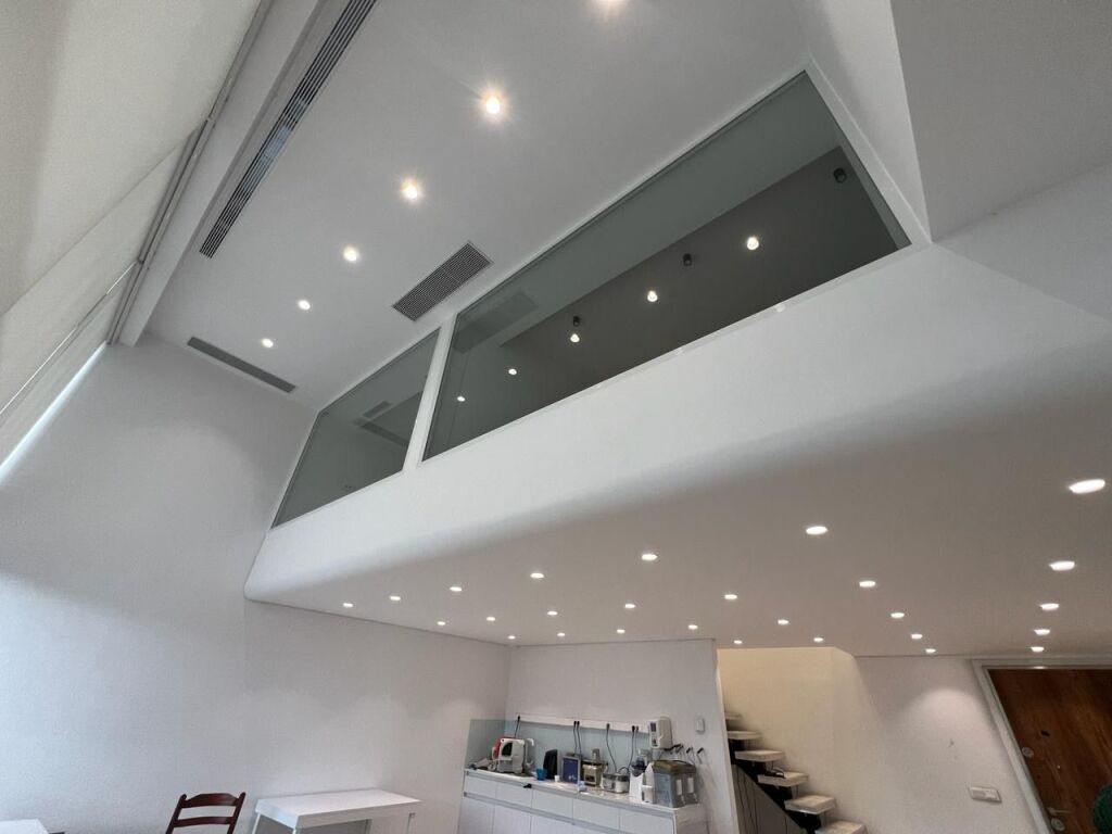 Njesi sherbimi  Dupleks ne shitje – Tirana Golden Park