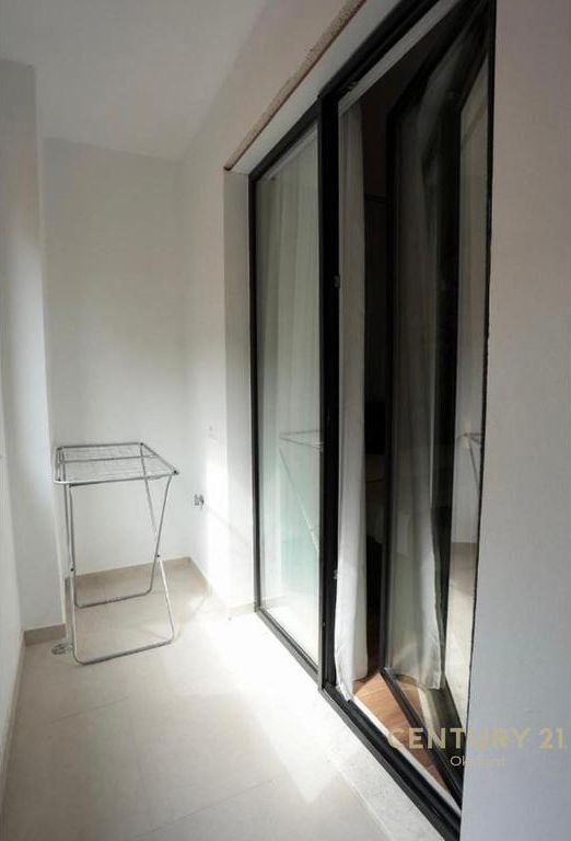 Shitet apartament 1+1 i investuar tek Rruga “Siri Kodra”!