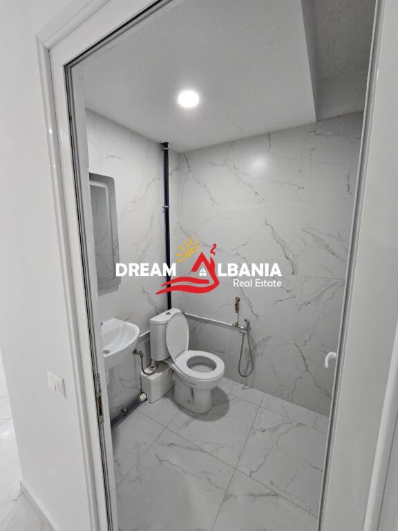 Locale Commerciale in Vendita a Vasil Shanto (ID 4171622)