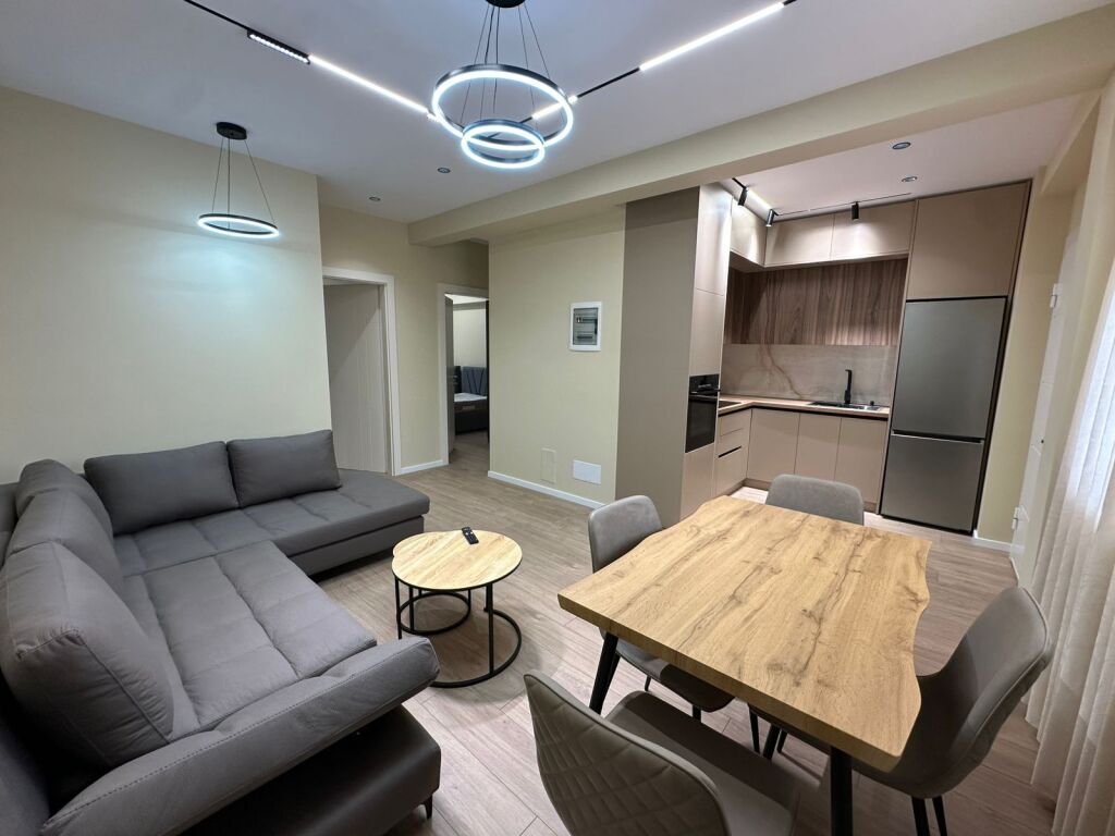 Apartament me qira ne Babrru