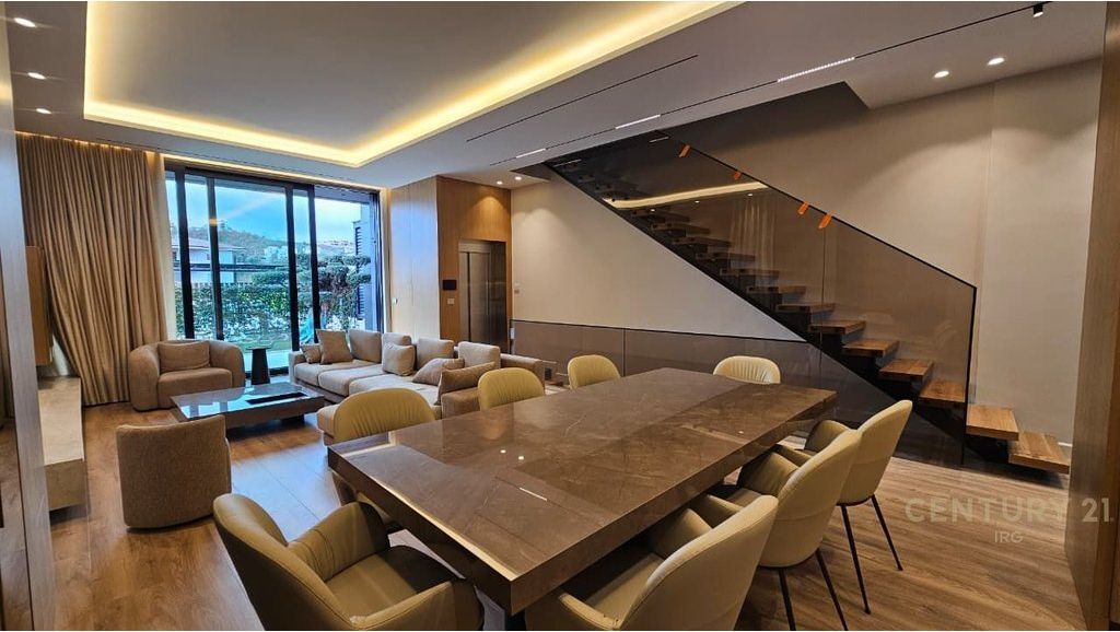 SUPER 4-STOREY VILLA FOR RENT AT LUMINOR RESIDENCE NEAR TEG!