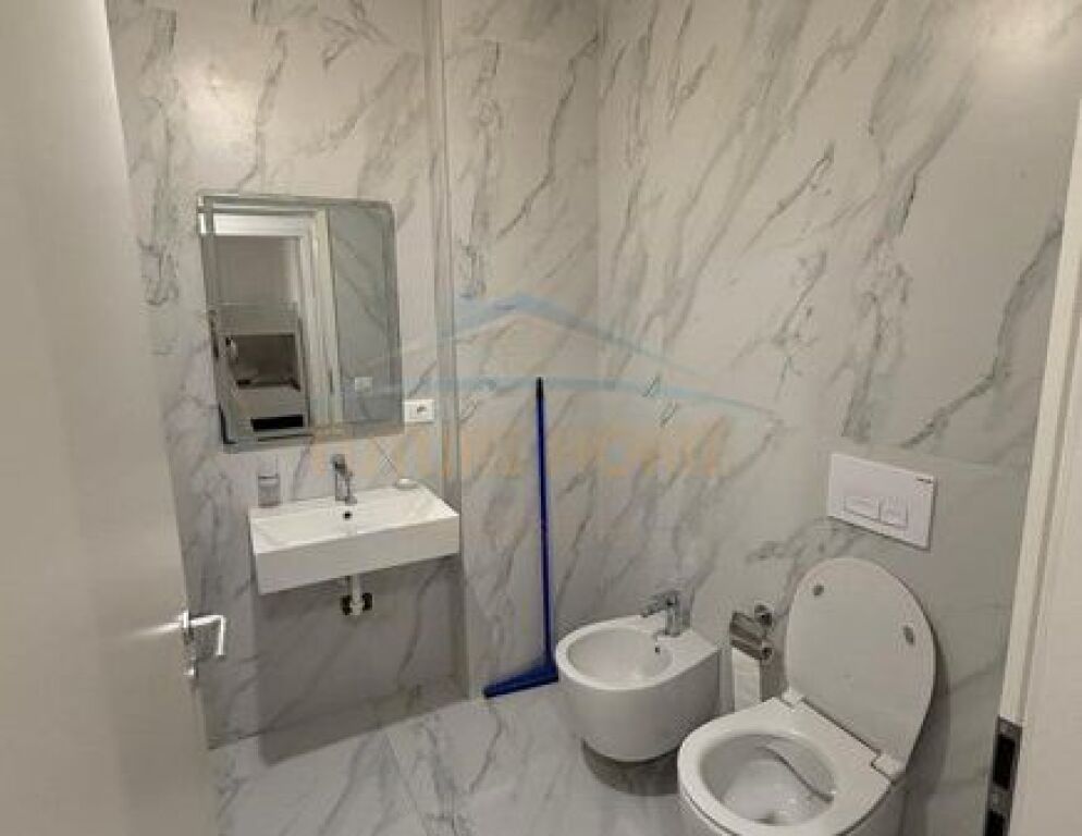 Qera, Apartament 2+1+2+Post Parkimi,Kompleksi Kaimi,Ali Demi,Tirane.